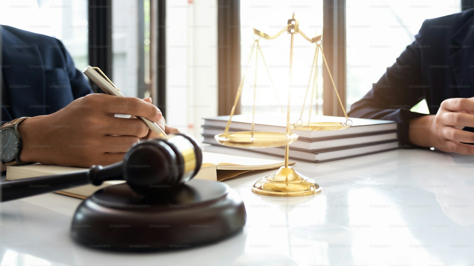 Notarizing and Attesting Documents in Dubai: A 2026 Guide
