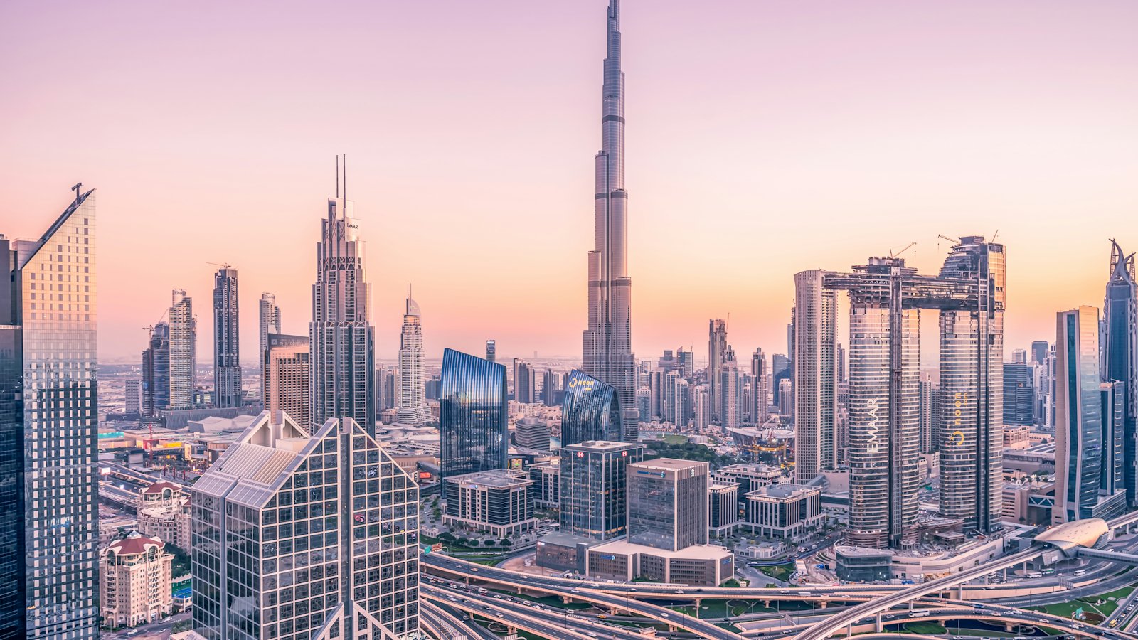 Opening a Corporate Bank Account in Dubai: A 2026 Guide for Business Owners