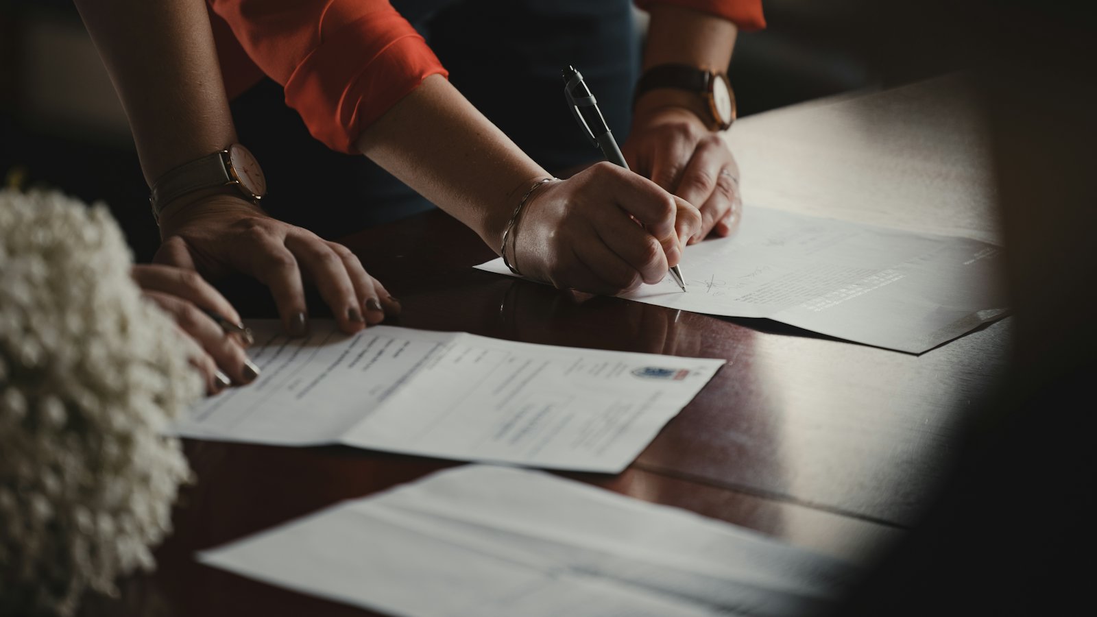 Power of Attorney for Dubai Property Owners: A 2026 Guide